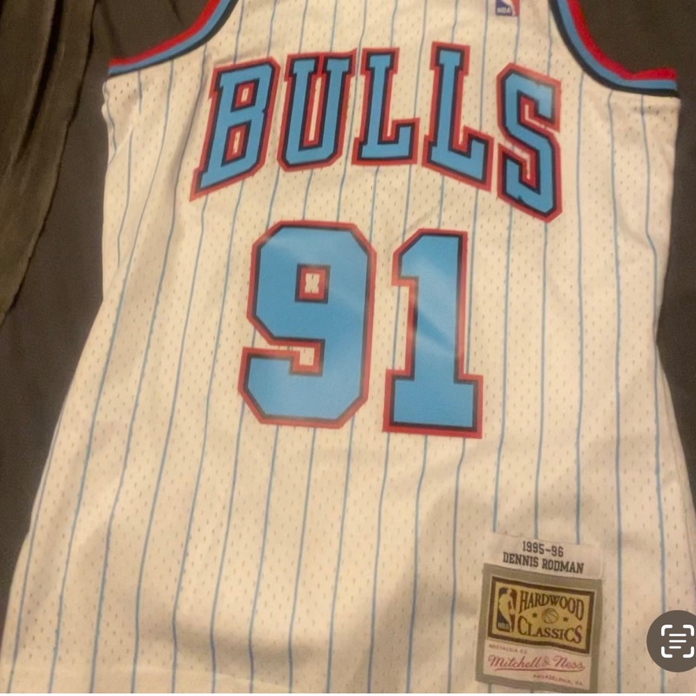 Dennis Rodman throw back - Picture 2 of 2